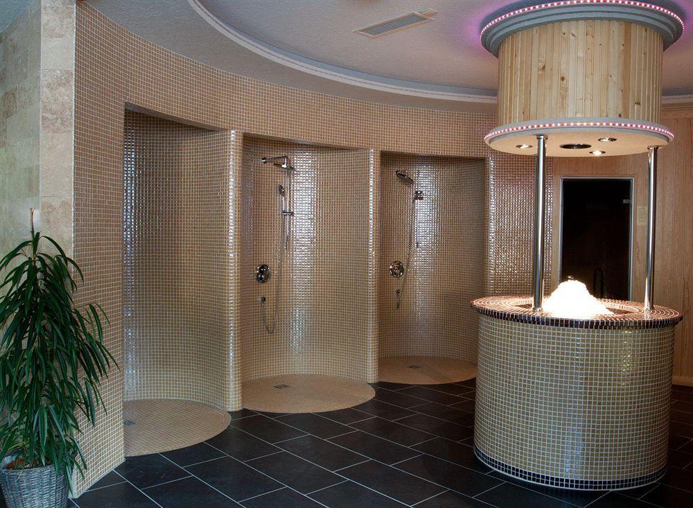 Erdospuszta Club Hotel Fenyves 데브레첸 외부 사진