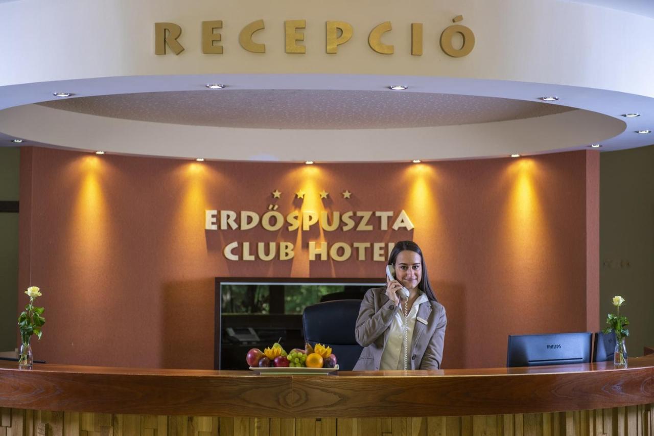 Erdospuszta Club Hotel Fenyves 데브레첸 외부 사진