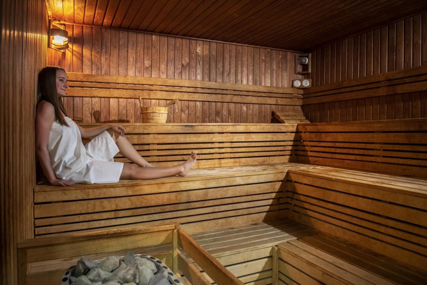 Erdospuszta Club Hotel Fenyves 데브레첸 외부 사진